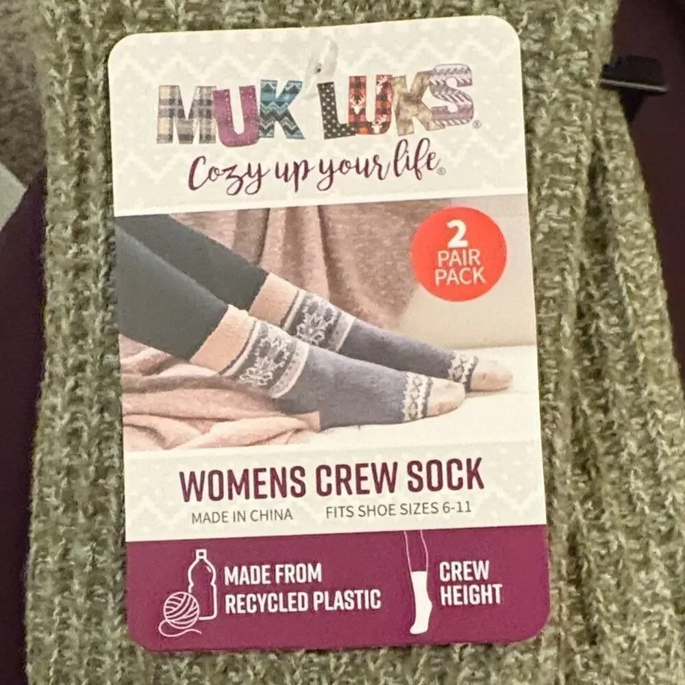 MUK LUKS Men's Casual Crew Socks - Olive and Navy